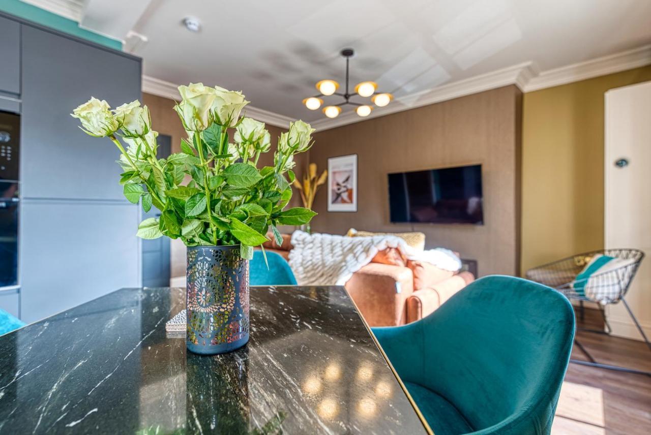 Casa Del Artista - Luxury Apartments, Whitby Ngoại thất bức ảnh
