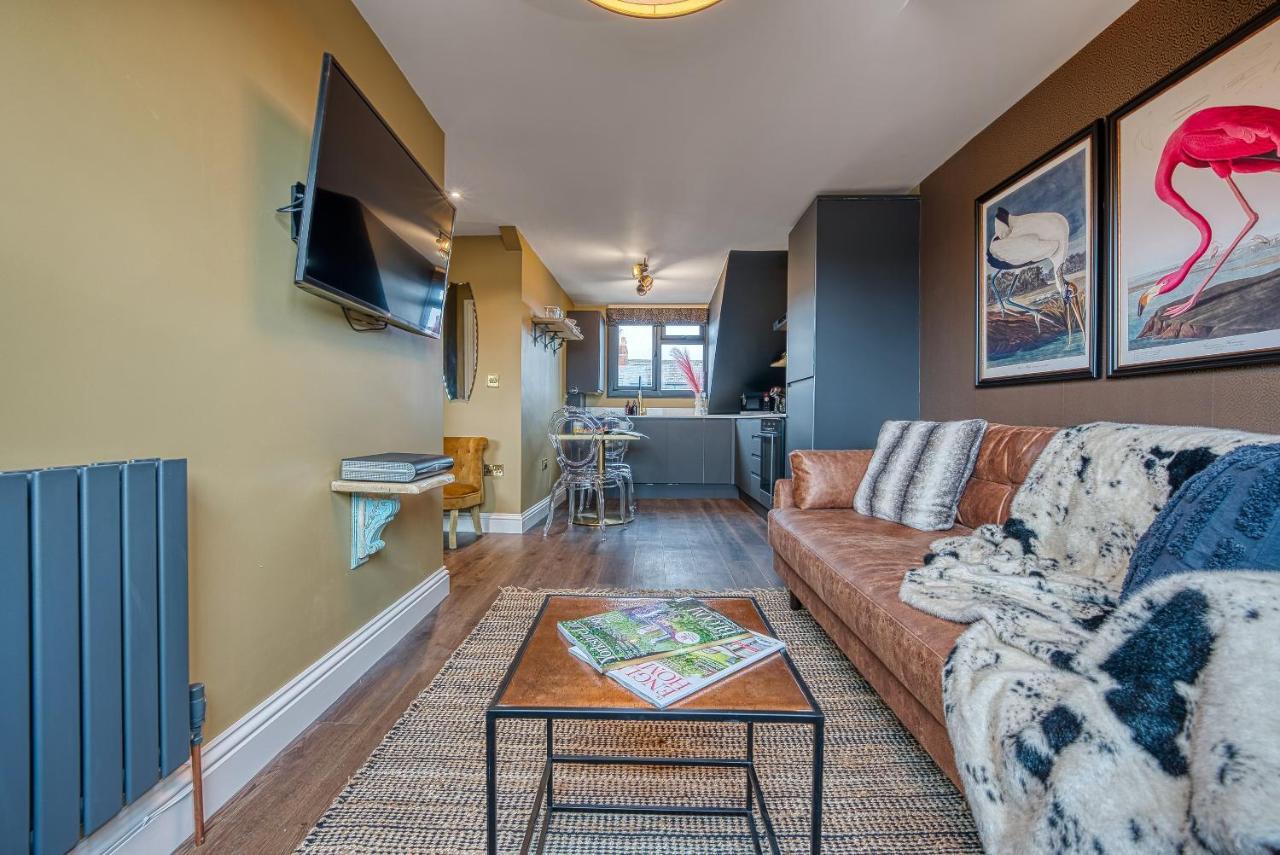 Casa Del Artista - Luxury Apartments, Whitby Ngoại thất bức ảnh