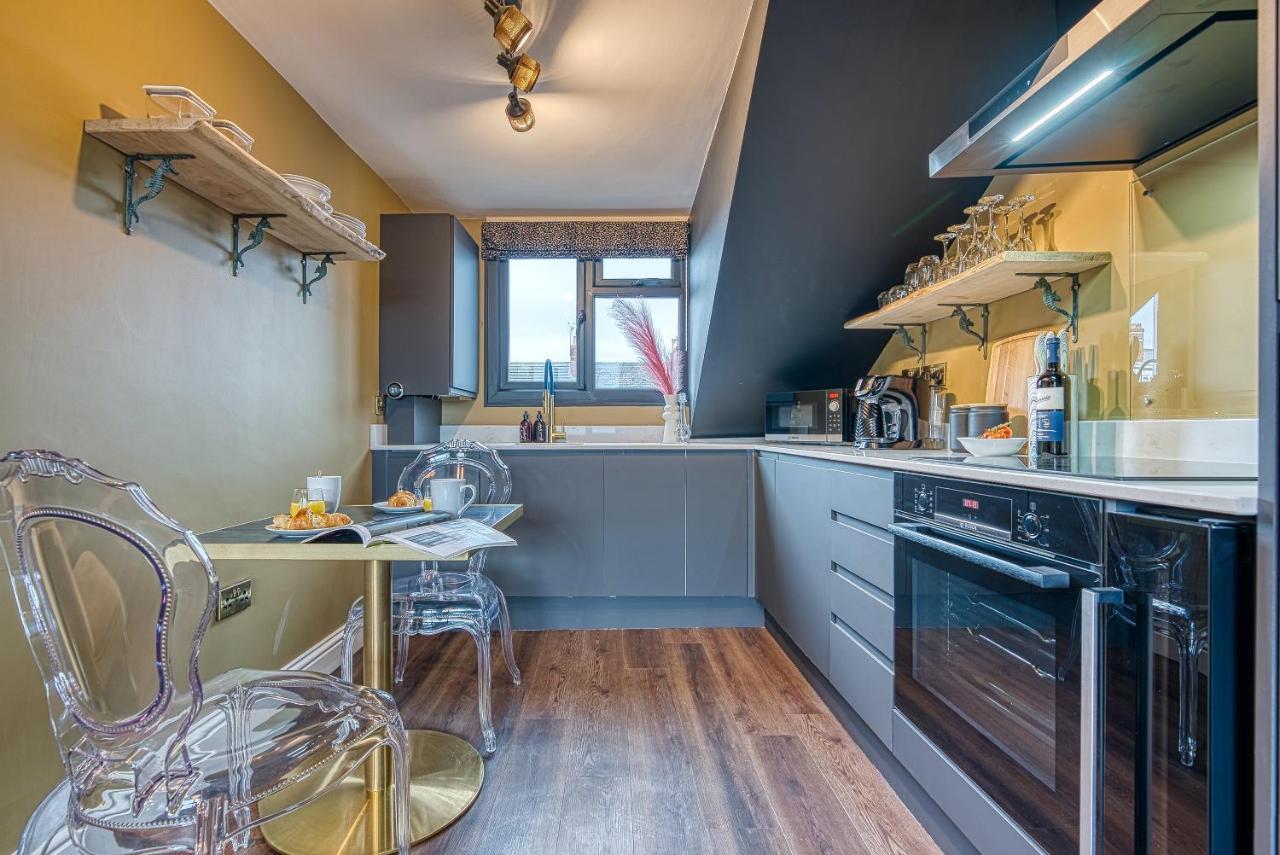 Casa Del Artista - Luxury Apartments, Whitby Ngoại thất bức ảnh