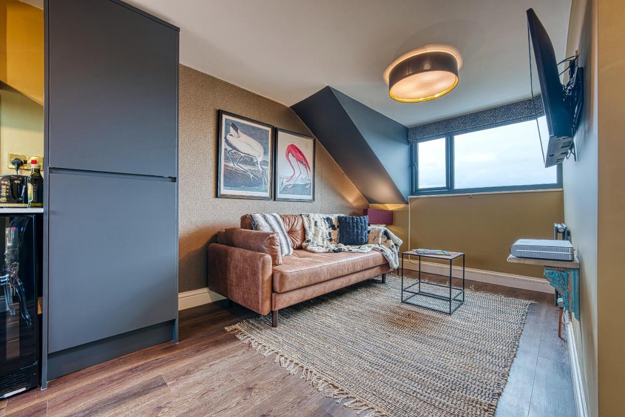 Casa Del Artista - Luxury Apartments, Whitby Ngoại thất bức ảnh