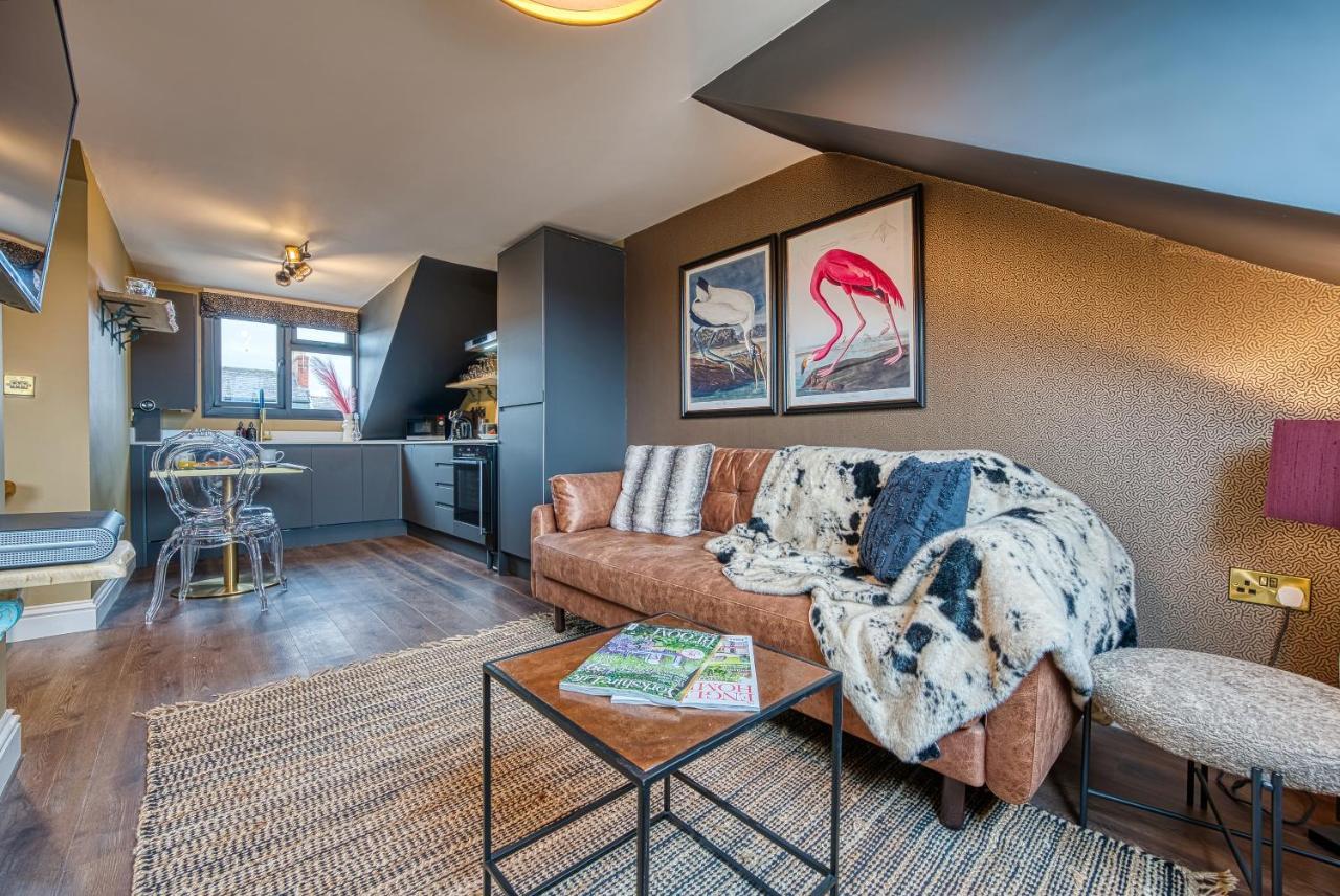Casa Del Artista - Luxury Apartments, Whitby Ngoại thất bức ảnh