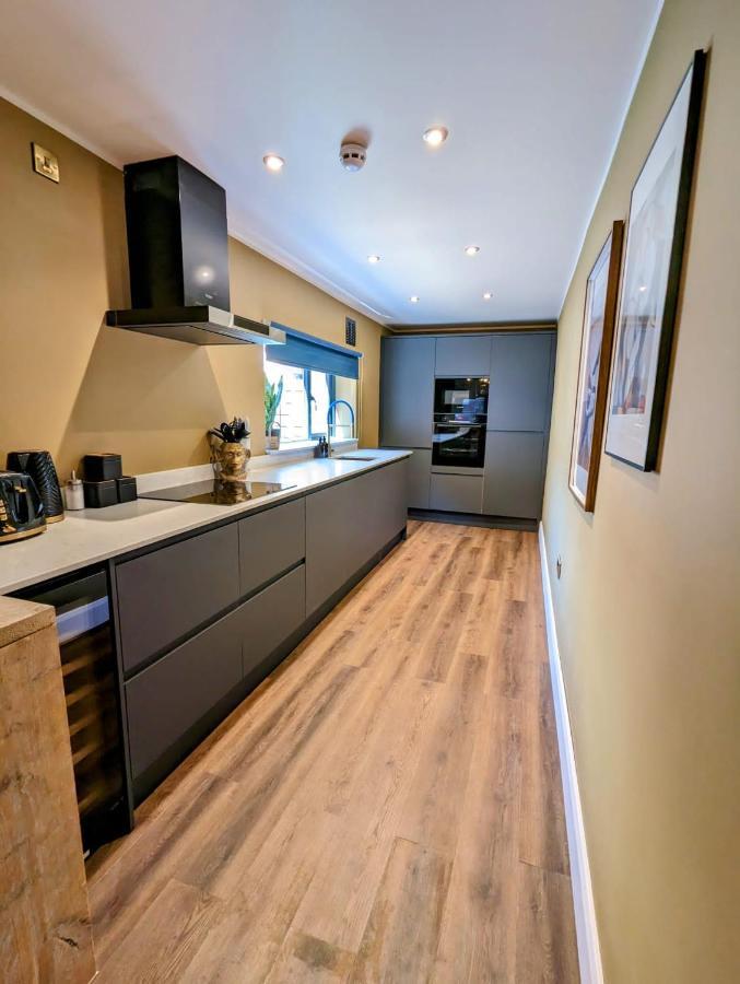 Casa Del Artista - Luxury Apartments, Whitby Ngoại thất bức ảnh