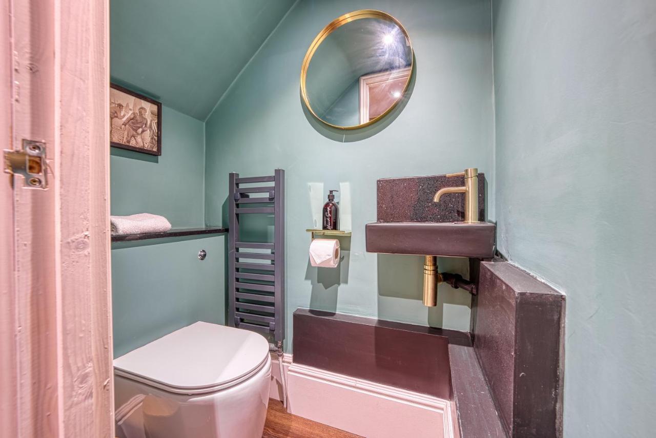 Casa Del Artista - Luxury Apartments, Whitby Ngoại thất bức ảnh