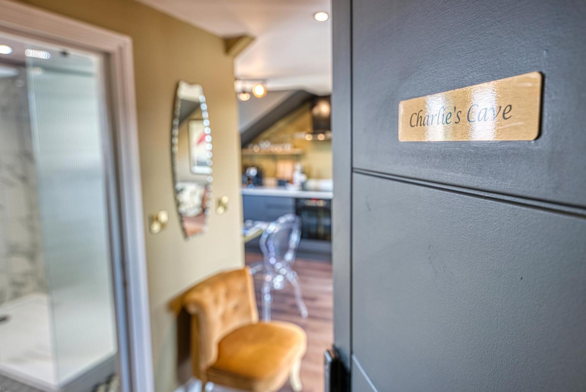 Casa Del Artista - Luxury Apartments, Whitby Phòng bức ảnh